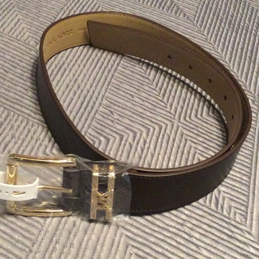 Michael Kors Medium brown leather belt for women with gold tone hardware